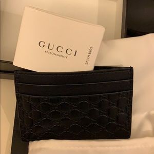 BRAND NEW!! Gucci black leather wallet/card holder